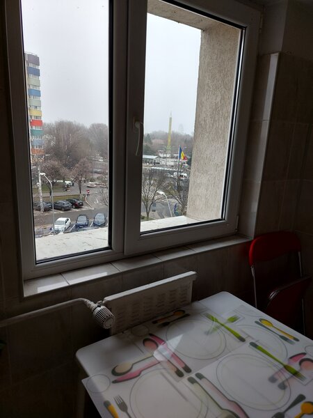 Berceni, garsoniera, Brancoveanu metrou.